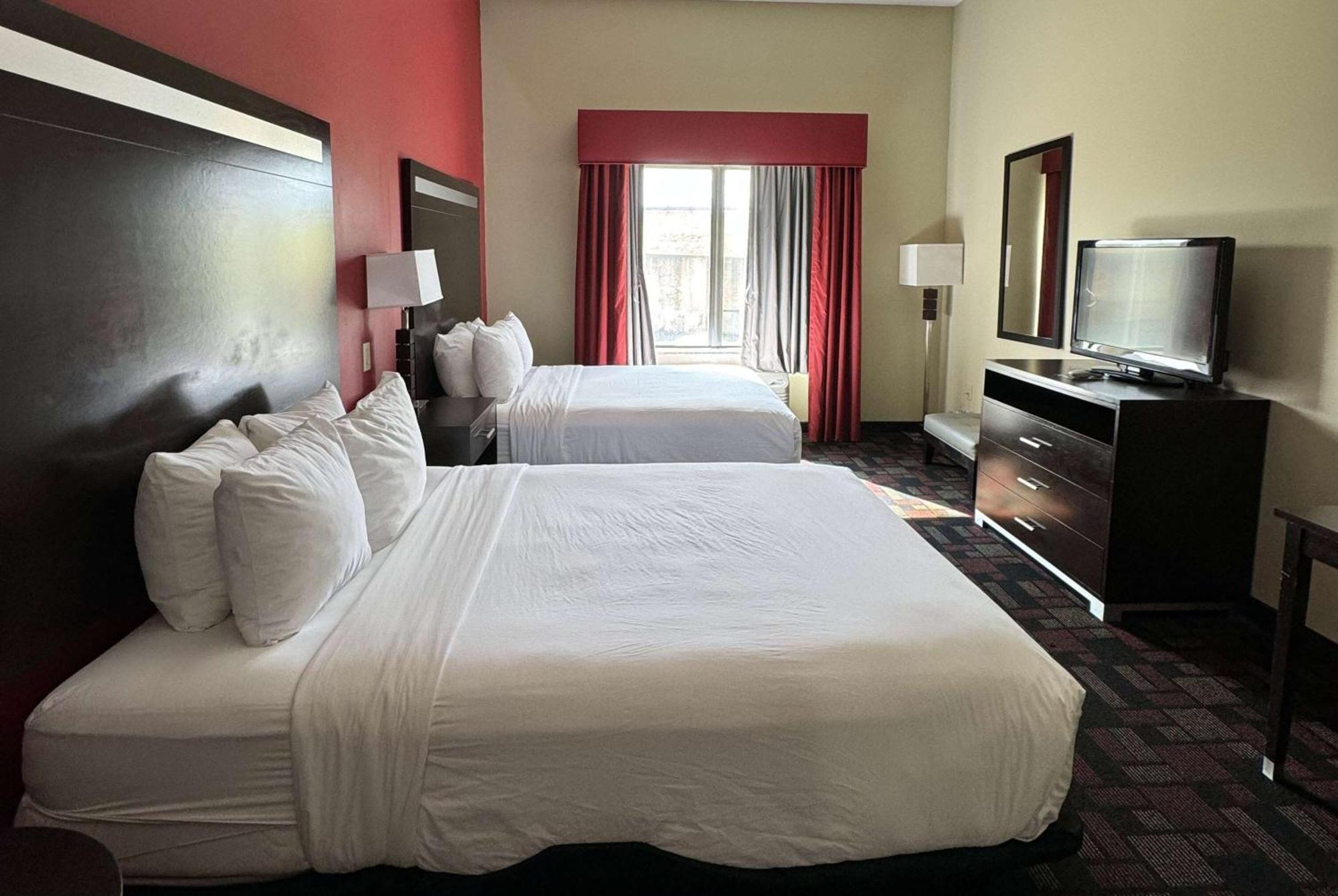 Wingate By Wyndham Lake Charles Casino Area Екстериор снимка